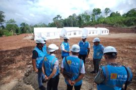 PLN pastikan pemenuhan energi listrik pada huntara di Tapanuli Selatan