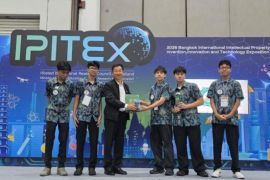 Pelajar Indonesia raih emas IPITEx 2026 ciptakan alat AI pantau tanah