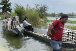Meski dilanda banjir, MBG tetap tersalurkan ke sekolah di Bengawan Jero