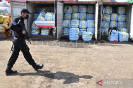 Kanwil Bea Cukai Sulbagtara bukukan penerimaan negara Rp2,81 T di 2025