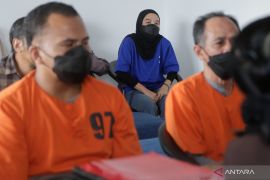 Polres Lombok Barat serahkan lima tersangka pembunuhan Brigadir Esco ke jaksa