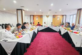 Harga turun 50%, industri pasir kuarsa Kepri minta penyesuaian kebijakan daerah