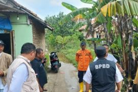 Banjir terjang ribuan rumah 14 desa di Karawang