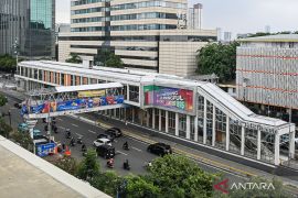 DKI kemarin, potensi banjir rob hingga JPO ramah disabilitas