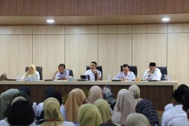 Bupati Lampung Barat sebut kepala sekolah berperan bangun kedisiplinan murid