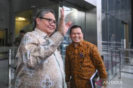 Menko Perekonomian sebut tidak bahas kasus suap pajak dengan KPK