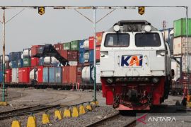 KAI sebut seluruh lokomotif dan genset gunakan energi hijau B40