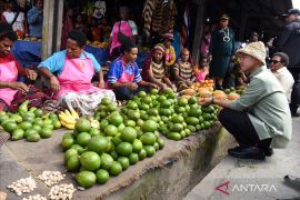 Kemarin, Gibran tunda ke Yahukimo hingga DPD soal pilkada tak langsung