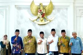 Wali Kota Padang Panjang tekankan pendampingan UMKM penerima bantuan baznas