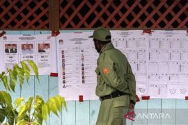 Pengamat sebut pilkada lewat DPRD tak jamin tekan ongkos penyelenggaraan