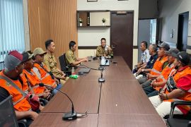 Bank Jateng dan Dishub Purworejo luncurkan parkir QRIS