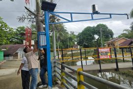 PUPR Banjarbaru pasang alat pemantau banjir