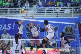 Volimania - Putri Bandung BJB  libas Medan Falcon 3-0