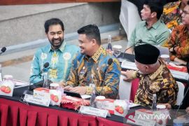 Gubernur Bobby terus percepat pemulihan pascabencana Sumut