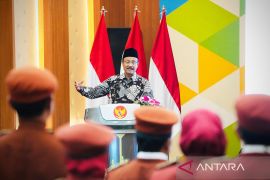 Mensos ajak wali asrama SR Jatim berikrar kerja sepenuh hati