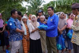 Pemkab Banjar terus distribusikan bantuan banjir ke sejumlah wilayah terdampak