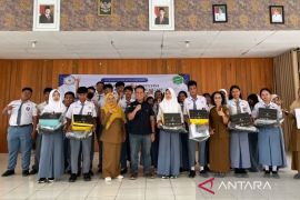 Disdikbud Kaltim percepat pengadaan seragam sekolah gratis 2026