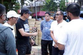 Bank Kalsel kunjungi Pasar Kerajinan Amuntai, dukung UMKM lokal