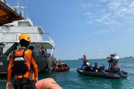SAR cari ABK terjatuh dari kapal di Batam