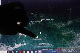 Suar kemanusiaan di belantara karst bumi Celebes