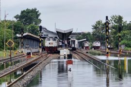 Daop 9 lakukan rekayasa pola operasi KA akibat banjir di Pekalongan