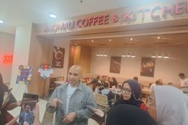 Menikmati pengalaman baru minum kopi di Anomali Coffee Depok