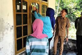 Pemkab Pacitan terapkan pelabelan rumah penerima bansos