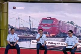 KAI memastikan banjir Pekalongan tak berdampak besar ke kereta barang