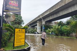 Ruas jalan di tiga kelurahan Kelapa Gading terendam banjir