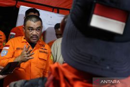 Tim SAR dikerahkan ke Bulusaraung lokasi penemuan serpihan pesawat