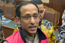 Nadiem tetap ingin menjalani sidang Chromebook meski alami reinfeksi luka