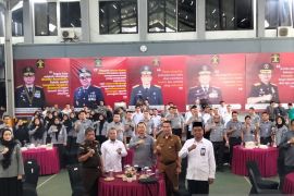 Seluruh jajaran Kemenkum Sumbar canangkan tekad anti korupsi