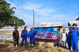 Satpolairud Bangka intensifkan pengawasan aktivitas warga di laut