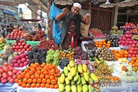 Album Asia: Mengunjungi pasar buah tropis di Dhaka, Bangladesh