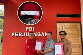 Rian Jaya mundur dari PDIP Tapin usai 27 tahun berkiprah