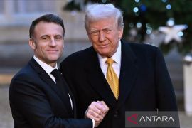 Trump 'murka' Macron enggan masuk Dewan Gaza, ancam tarif 200 persen