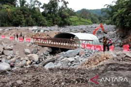 Indonesia readies Rp18.3 trillion for West Sumatra disaster recovery