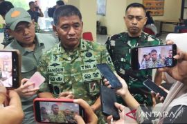 Pangdam Hasanuddin kirim logistik dukung operasi SAR korban pesawat ATR