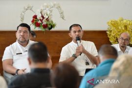 Pemprov Sumut: Semua sekolah negeri teraliri listrik dan internet