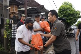Bupati Jembrana ajak masyarakat pukul kentongan saat darurat