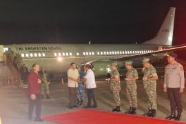 Menteri Pertahanan tiba di Kupang untuk meninjau satuan kerja