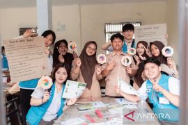 50 mahasiswa Korea-RI berikan penguatan kapasitas siswa di Cilegon