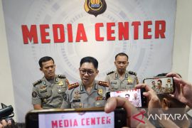 Polisi Jambi evakuasi delapan pekerja tambang meninggal akibat longsor