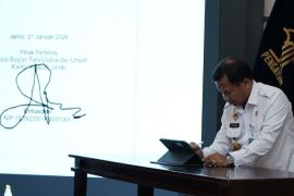 Kanwil Kemenkum Jambi teken komitmen bersama zona integritas dan perjanjian kinerja 2026