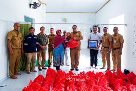 PT Timah salurkan 10.366 Sembako bantu korban bencana