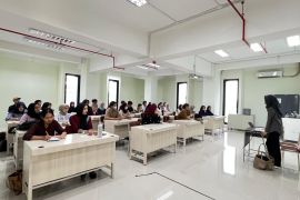 Sekolah Vokasi Undip mengintegrasikan kurikulum dengan teknologi AI
