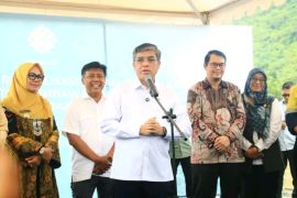 Menteri Ketenagakerjaan dukung pertumbuhan ekonomi di Sumbawa Barat