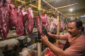 Mentan: Kuota impor daging sapi swasta dipangkas demi stabilitas harga