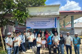YBM PLN UIW MMU salurkan bantuan untuk korban banjir dan longsor di Halmahera Barat