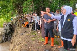 Pemprov Jatim segera keruk sedimentasi Sungai Lubawang Situbondo